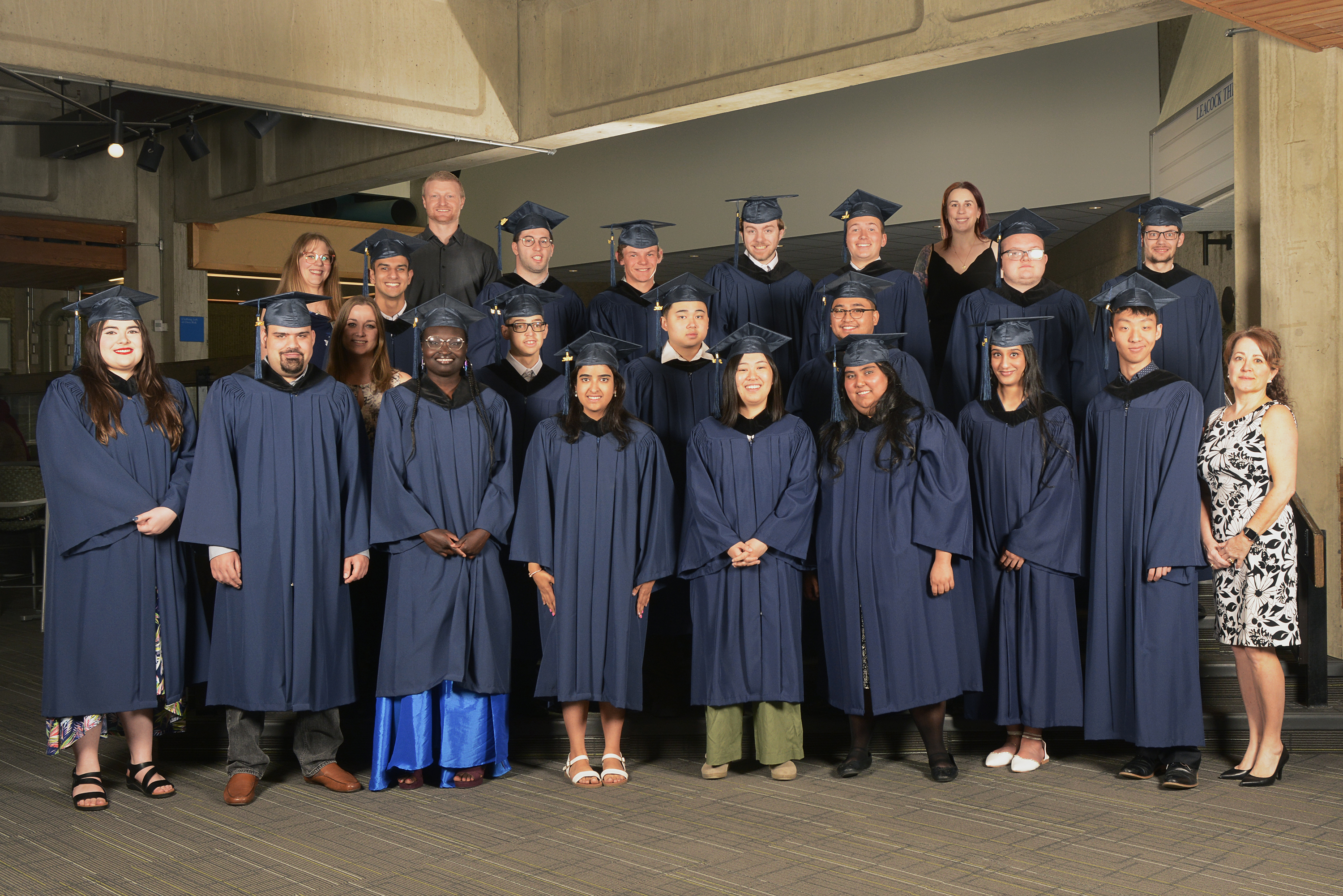 Photo of the 2017-2018 graduating class.